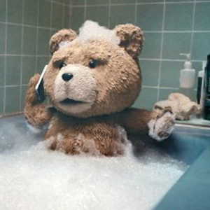 Ted-dans-son-bain-Ted-movie.jpeg